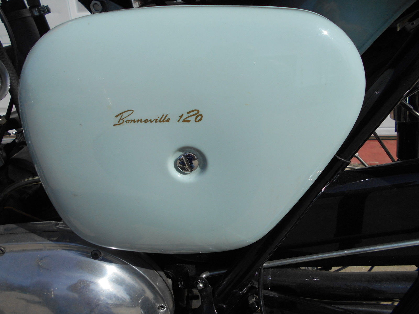 Triumph Bonneville T Sidecover Bike Urious