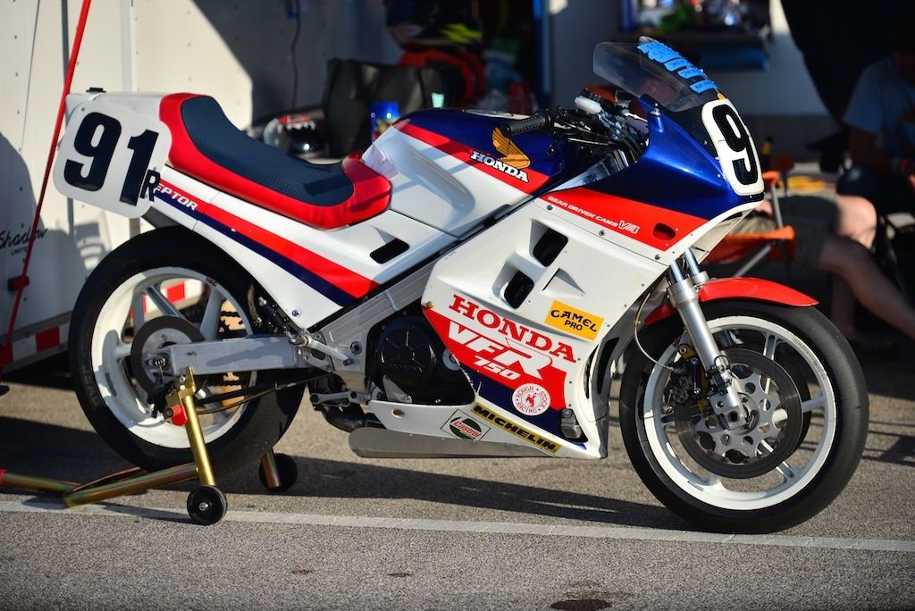 Custom honda vfr superbikes #3