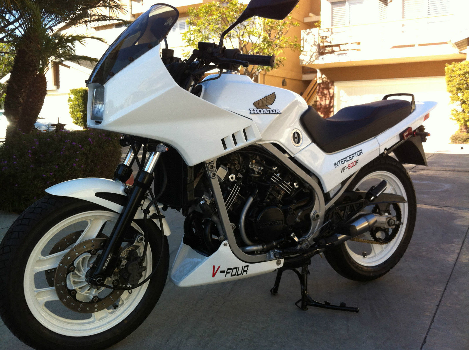 1985 Honda vfr500 interceptor #1