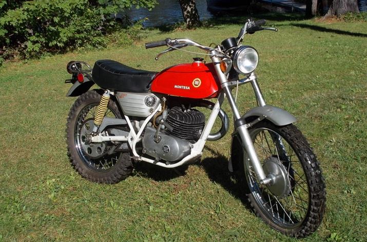 Montesa King Scorpion 250 Front Right Bike Urious