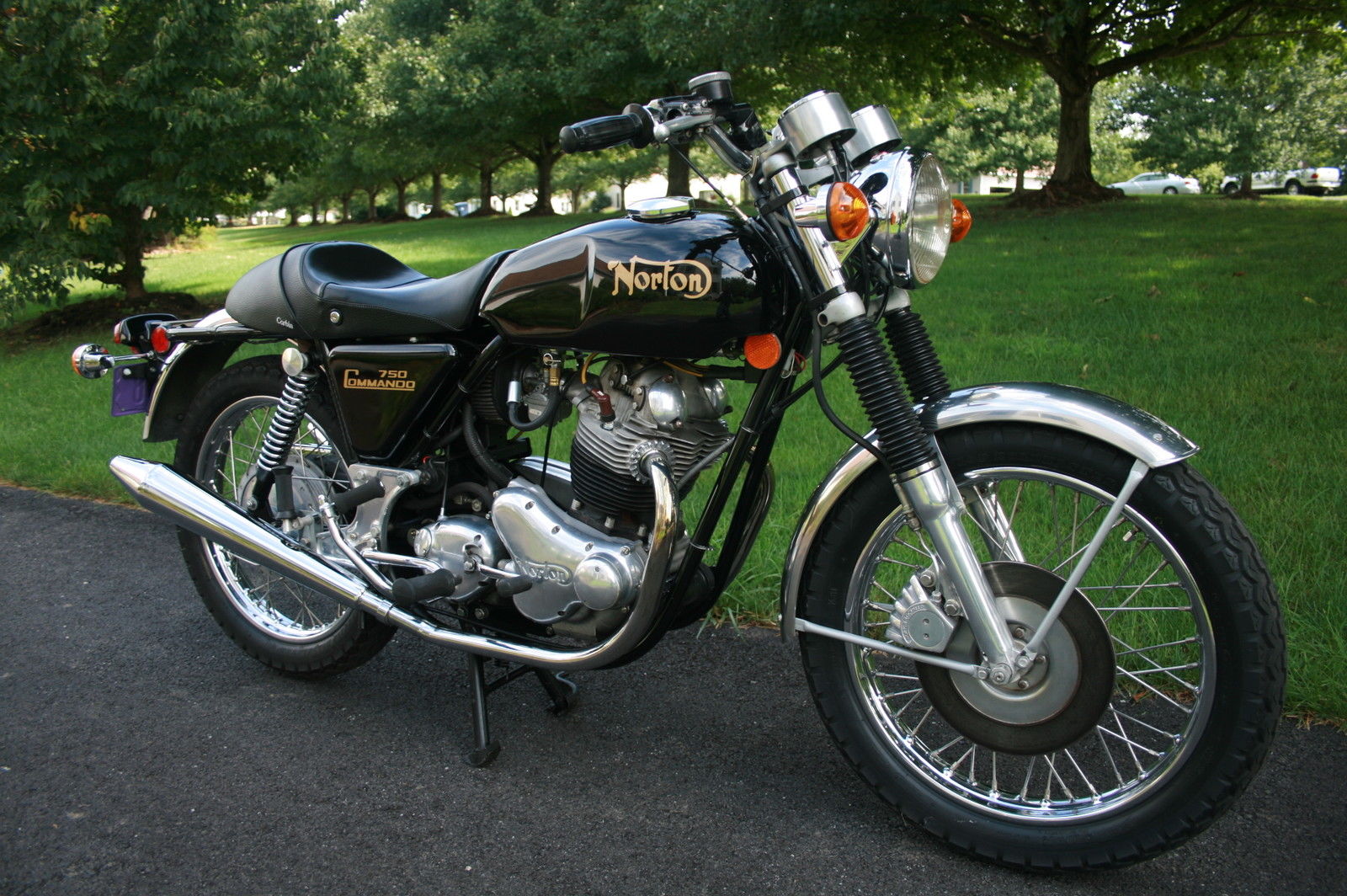 1972 Norton 750 Commando Combat - Bike-urious