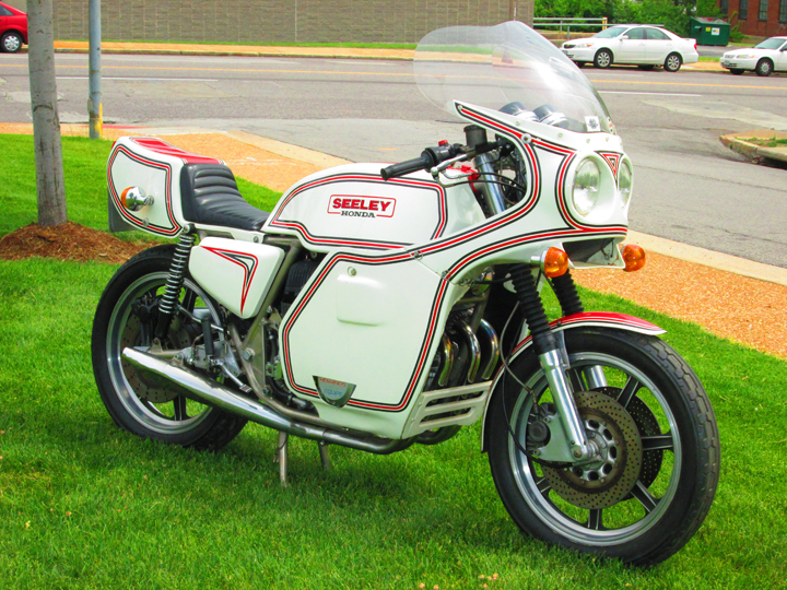 Honda seeley 750 #6