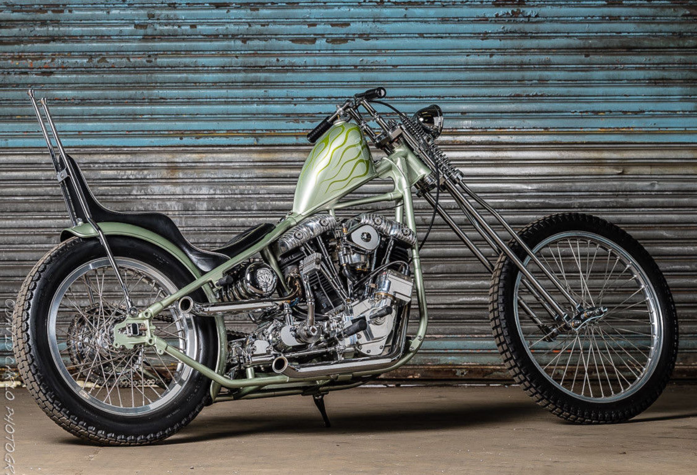 Chemical Candy Build - 1976 Harley-Davidson Shovelhead ... (881 x 600 Pixel)