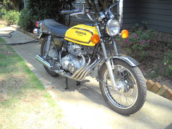 Honda CB400F – Front Right | Bike-urious