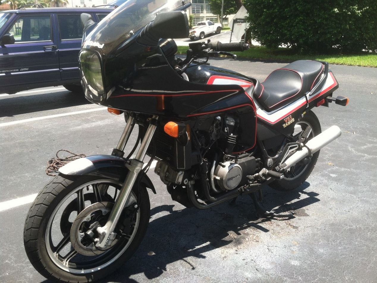 1984 Honda V65 Sabre | Bike-urious