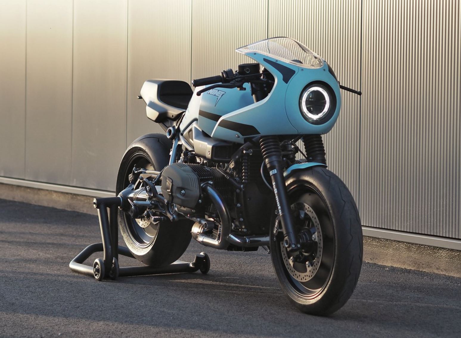 R9T Cafe Kit Prototype - JVB Moto's "Two" BMW R nineT ... (881 x 645 Pixel)