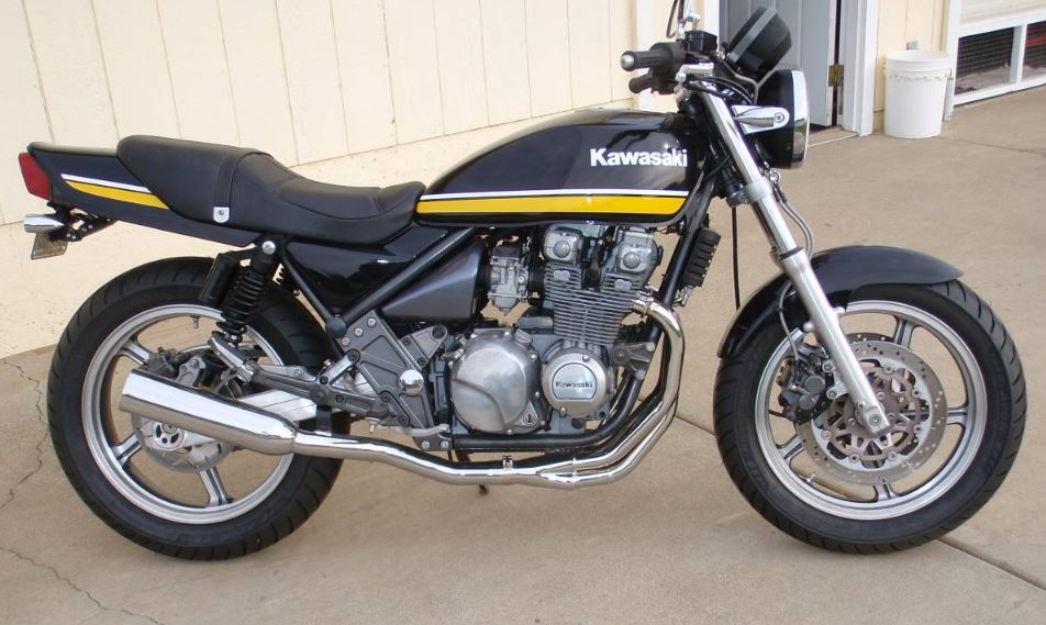 1990 Kawasaki Zephyr 550 | Bike-urious (881 x 527 Pixel)