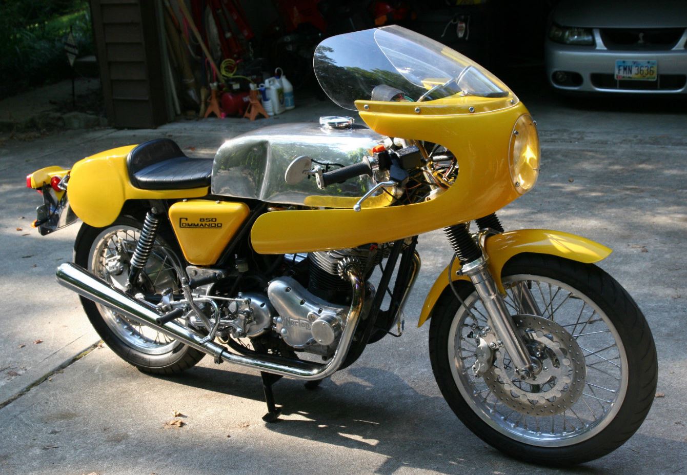 Production Racer Tribute – 1975 Norton Commando MkIII 850 | Bike-urious