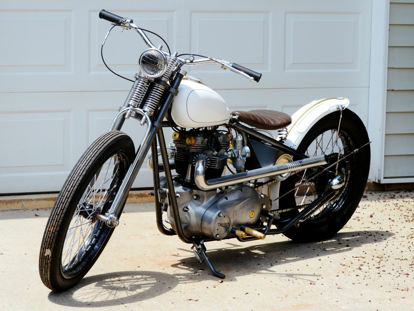 1967 Triumph Bonneville T-120 Bobber - Bike-urious (1199 x 903 Pixel)