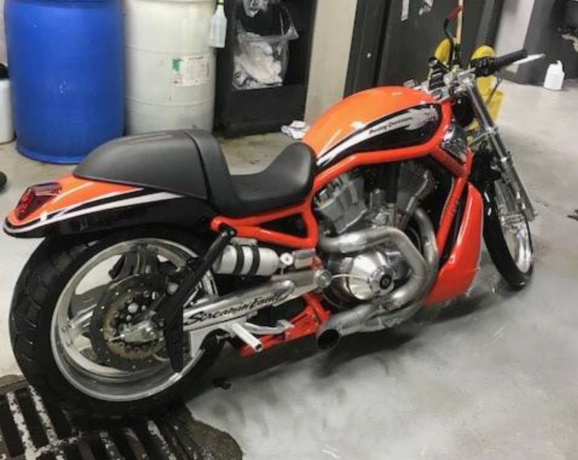 V-Rod Destroyer – 2006 Harley-Davidson VRXSE | Bike-urious