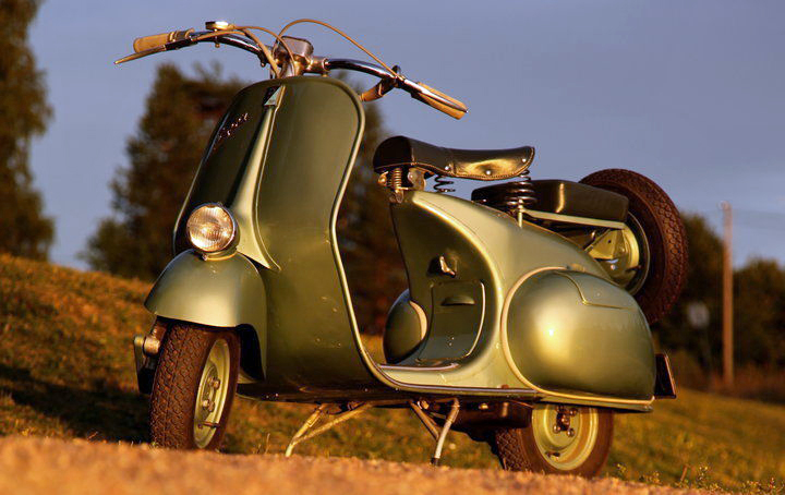 1952 Vespa Faro Basso | Bike-urious