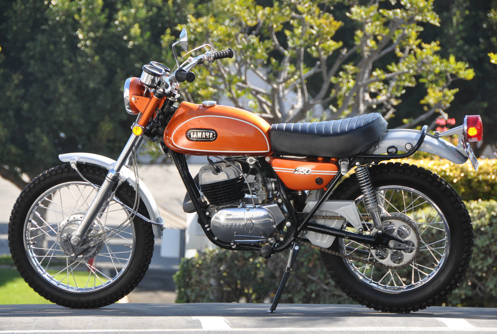 1971 Yamaha DT-1 250 | Bike-urious